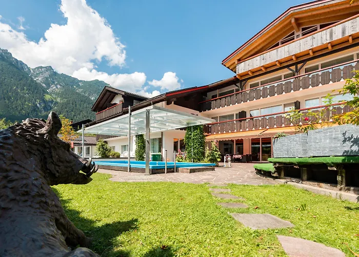 Hotel Rheinischer Hof