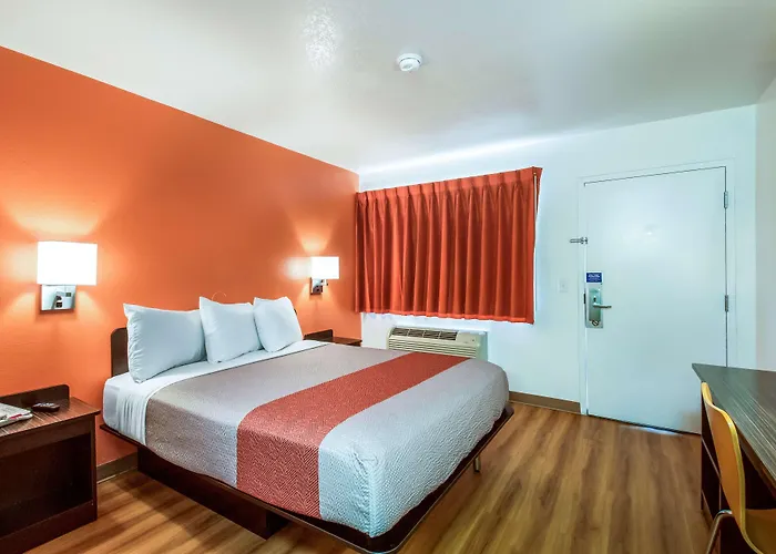 Motel 6-Youngtown, Az - Phoenix - Sun City