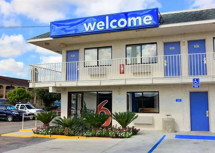 Motel 6-Kingsville, Tx