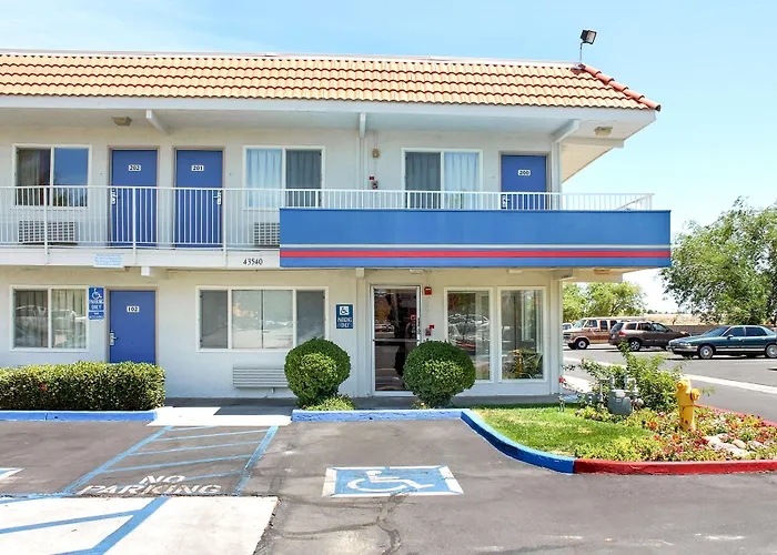 Motel 6-Lancaster, Ca