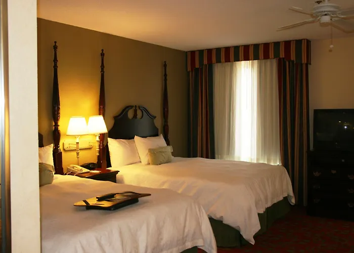 Hampton Inn Canton
