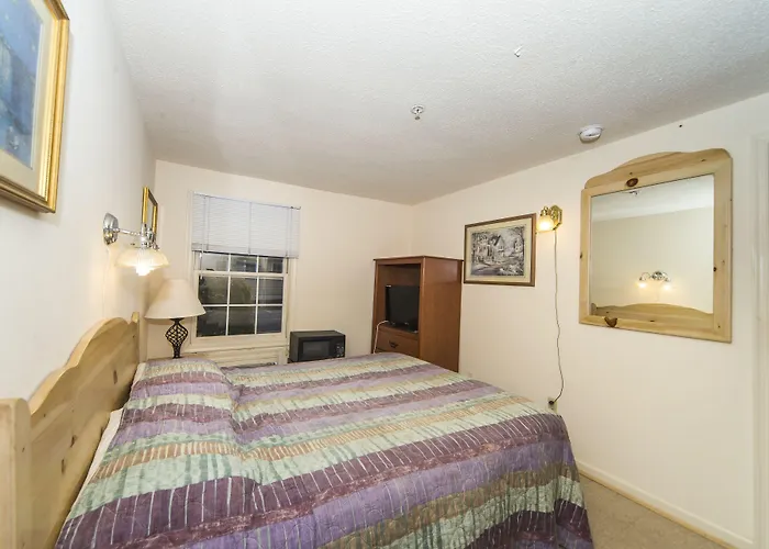 Summer Place Hotel