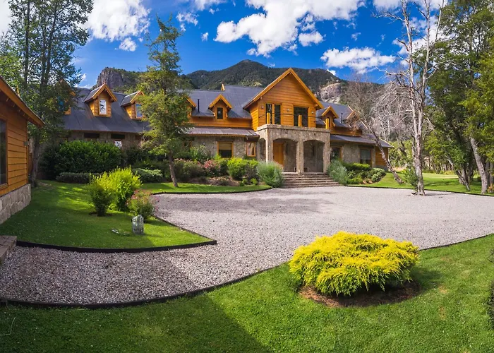Rio Hermoso Hotel De Montana