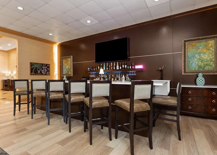 Hawthorn Extended Stay By Wyndham West Palm Beach Airport