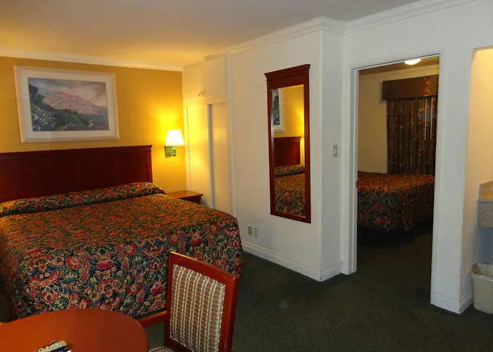 Redondo Inn&Suites