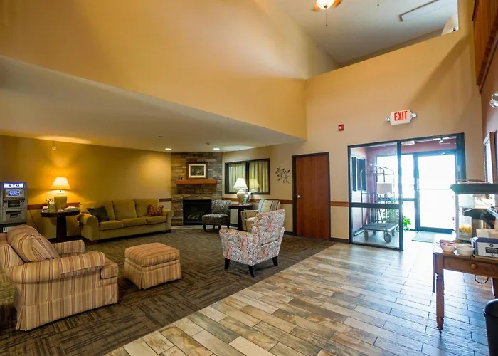 Green Acres Hotel