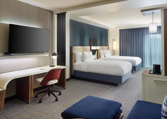 Courtyard By Marriott Carrollton