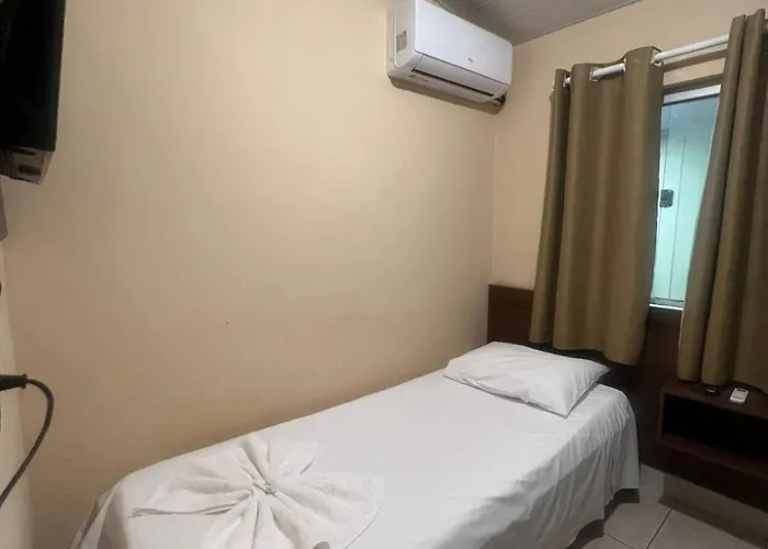 Hotel Pinheiro