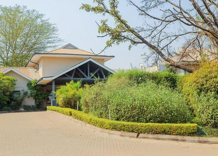 Greenwood Manor Hotel
