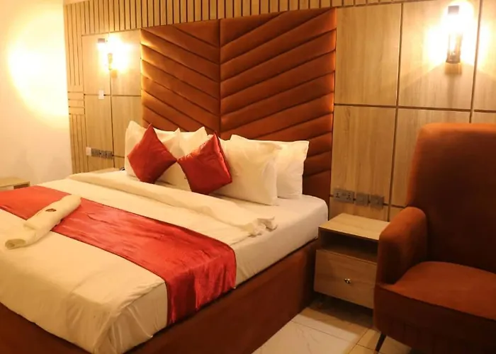 Victorian Bloom Hotel And Resort