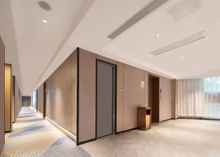 Echarm Hotel Haikou Friendship Sunshine City Wanlvyuan Branch