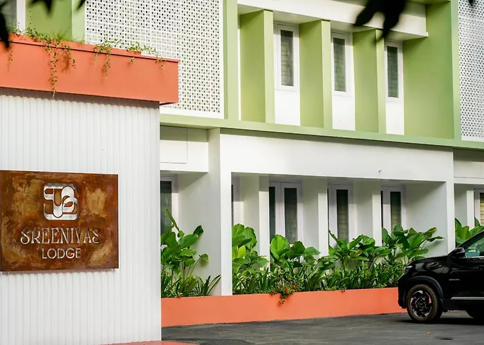Sreenivas Lodge By Copperfolia