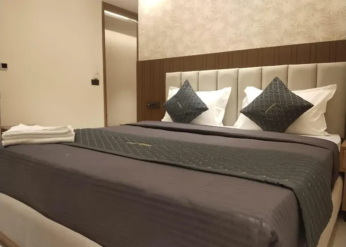 Hotel Imperia Grand