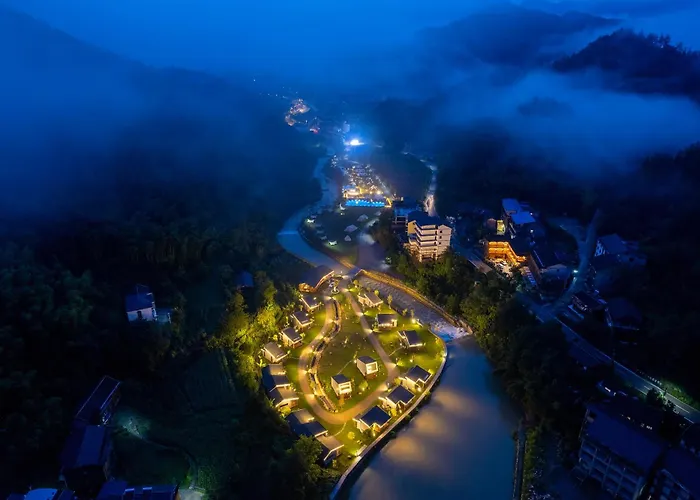 Zhangjiajie Peak&Creek Resort-Free Infinity Pool-Near The Ticket Gate-Stream Exploration Experience
