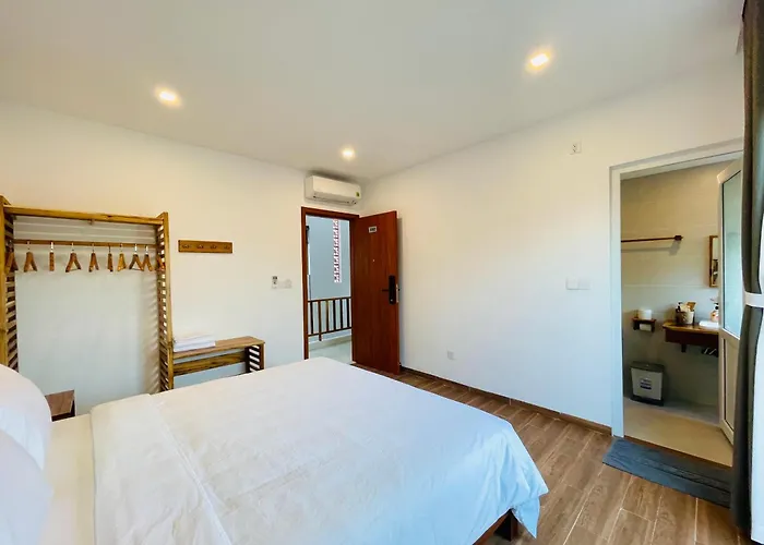 Breezy Tuy Hoa Homestay & Coffee