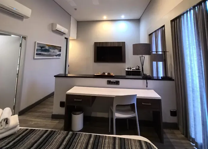 Kathu Hotel