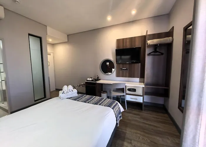Kathu Hotel