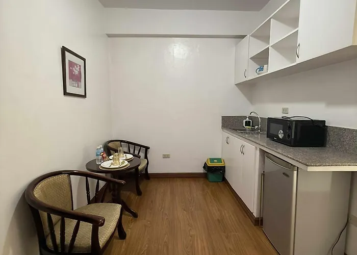 Isabelle Garden Hotel&Suites
