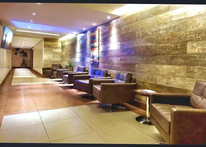 Flat 313 S4 Hotel