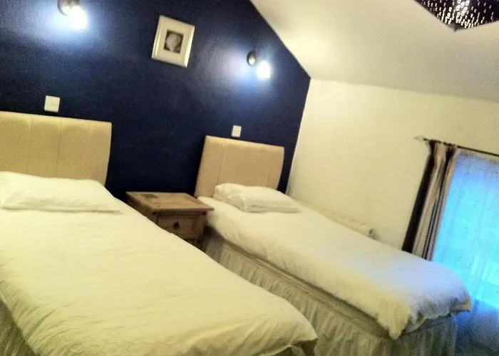 The George Hotel