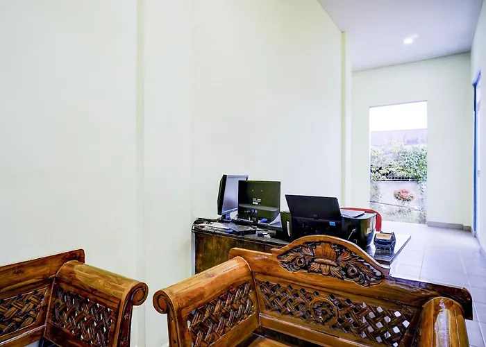 Hotel O Balige City Tugu Juara Monang - 6 Hour Stay