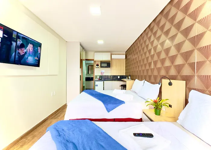 Studio aconchegante com piscina a 350m da praia