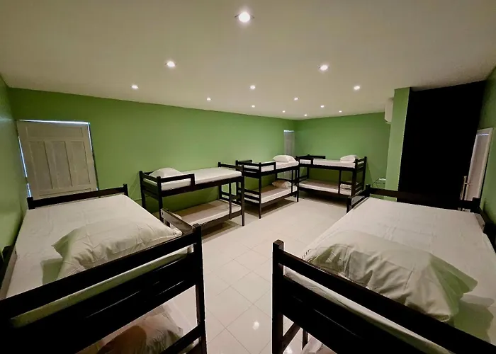 Praculá Hotel