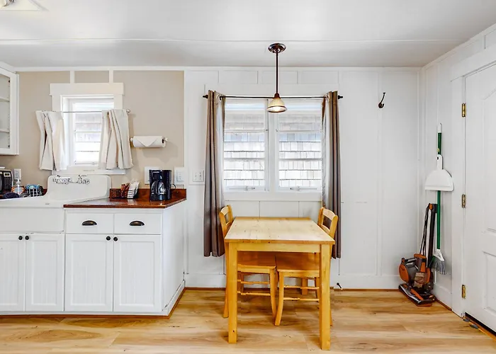 Hidden Villa Cottage #2 - The Shell Cottage