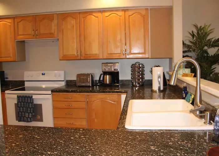 F 101 Kaanapali Royal Resort Ground Floor Upgraded Condo