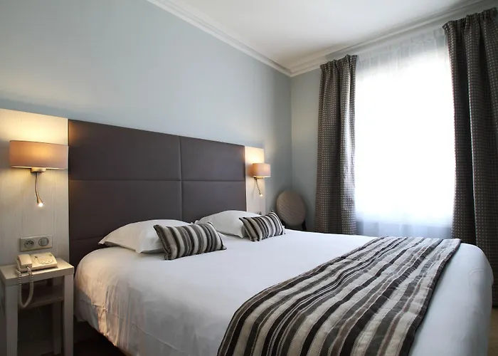 Grand Hotel De L'Europe - Morlaix Centre