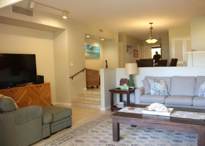 F 101 Kaanapali Royal Resort Ground Floor Upgraded Condo