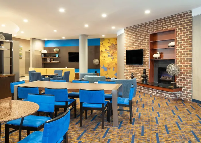 Courtyard By Marriott Newark-University Of Delaware