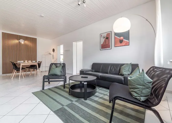 M3 Workers Home