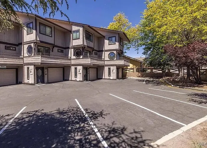 Lake Forest Shores At Big Bear Lake
