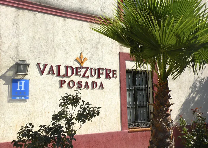 Hotel Posada De Valdezufre