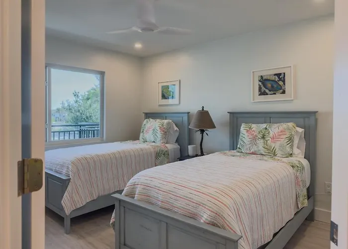 Luxury Waterfront Condo