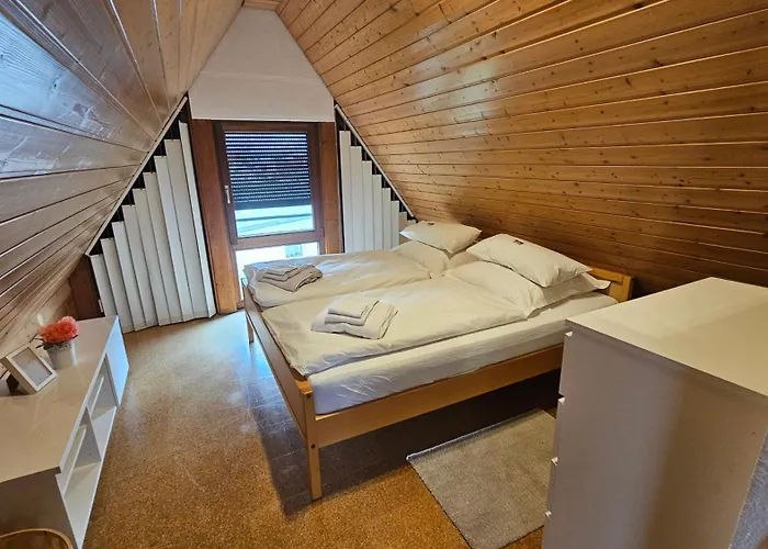 Crown Lodge