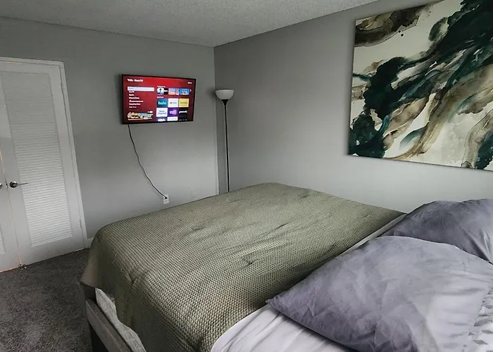 Amazing 2Bdr Huntington Beach Home