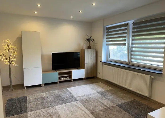 Ferienwohnung am Wald und Hannover Stadt, Contactless Check -in, free parking,