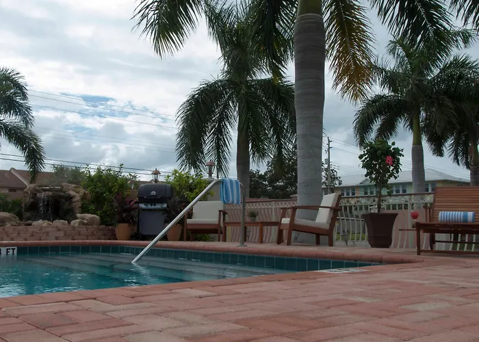 Hibiscus Suites - Sarasota