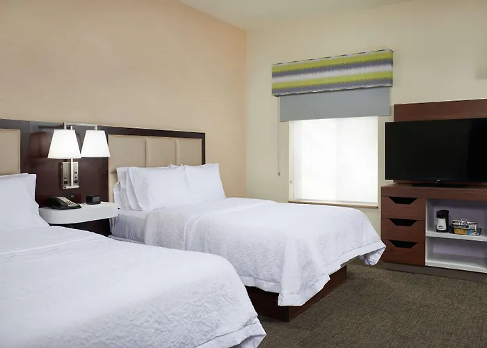 Hampton Inn & Suites Phoenix-Surprise