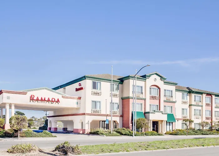 Ramada By Wyndham Marina