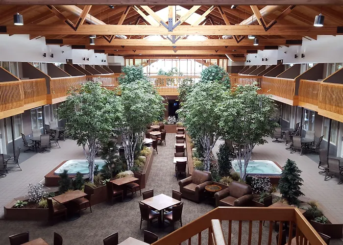 C'Mon Inn & Suites Fargo