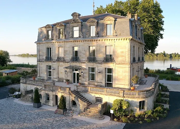 Chateau Grattequina Hotel