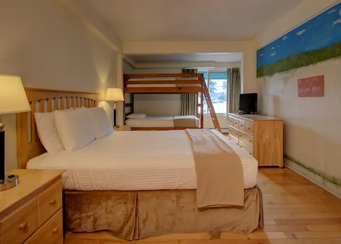Sea Cliff House Motel