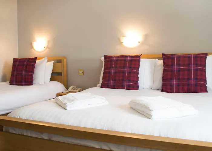 The Balavil Hotel Newtonmore - Restaurant, Bars & Swimming Pool