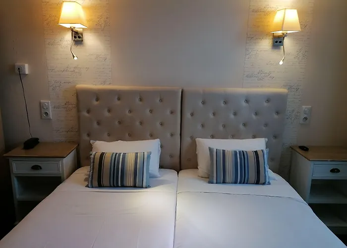 Logis Hotel Louise De Savoie