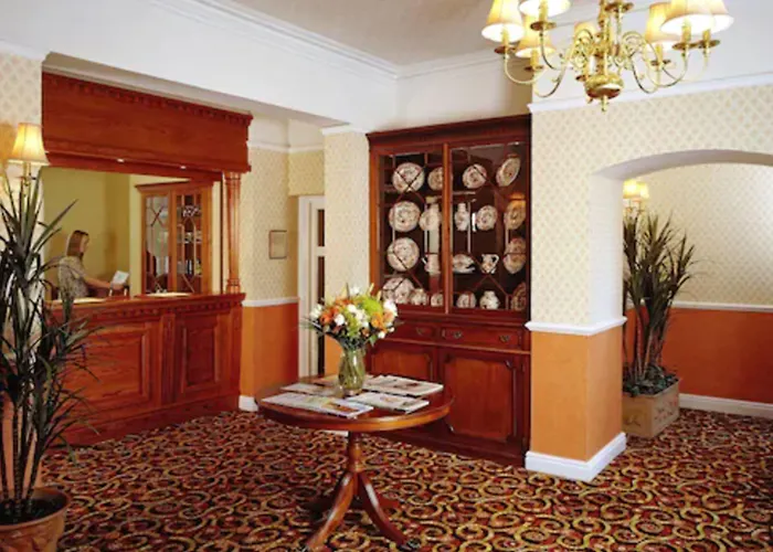 Arundel House Hotel