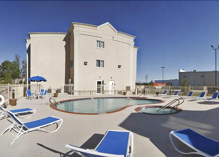 Best Western Plus Newport News
