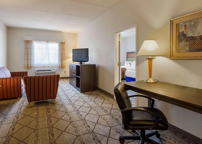 Best Western Plus Newport News